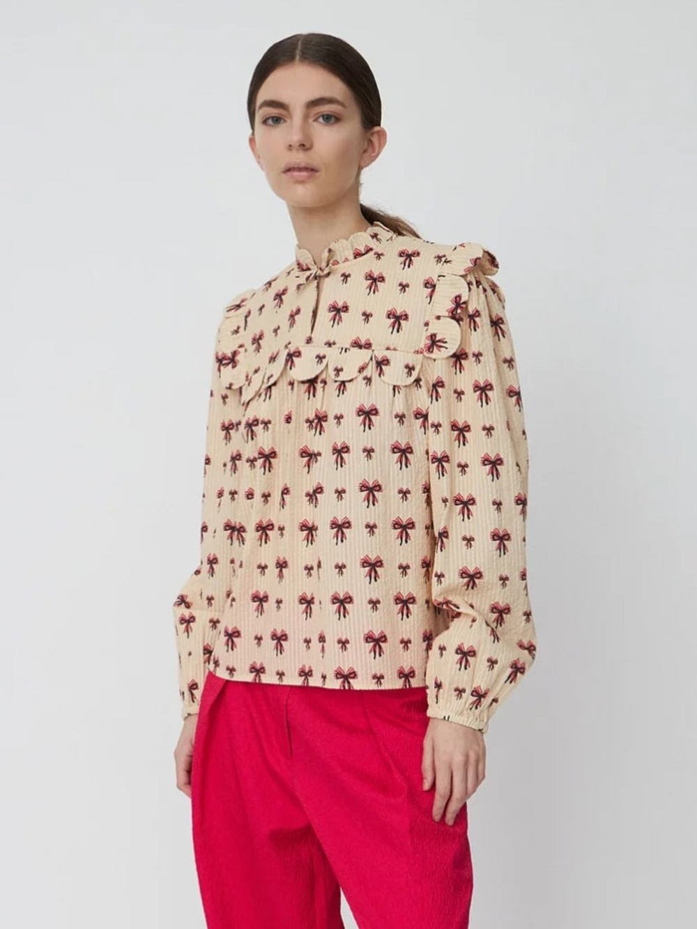 Stella Nova Bow Printed Tongue Top